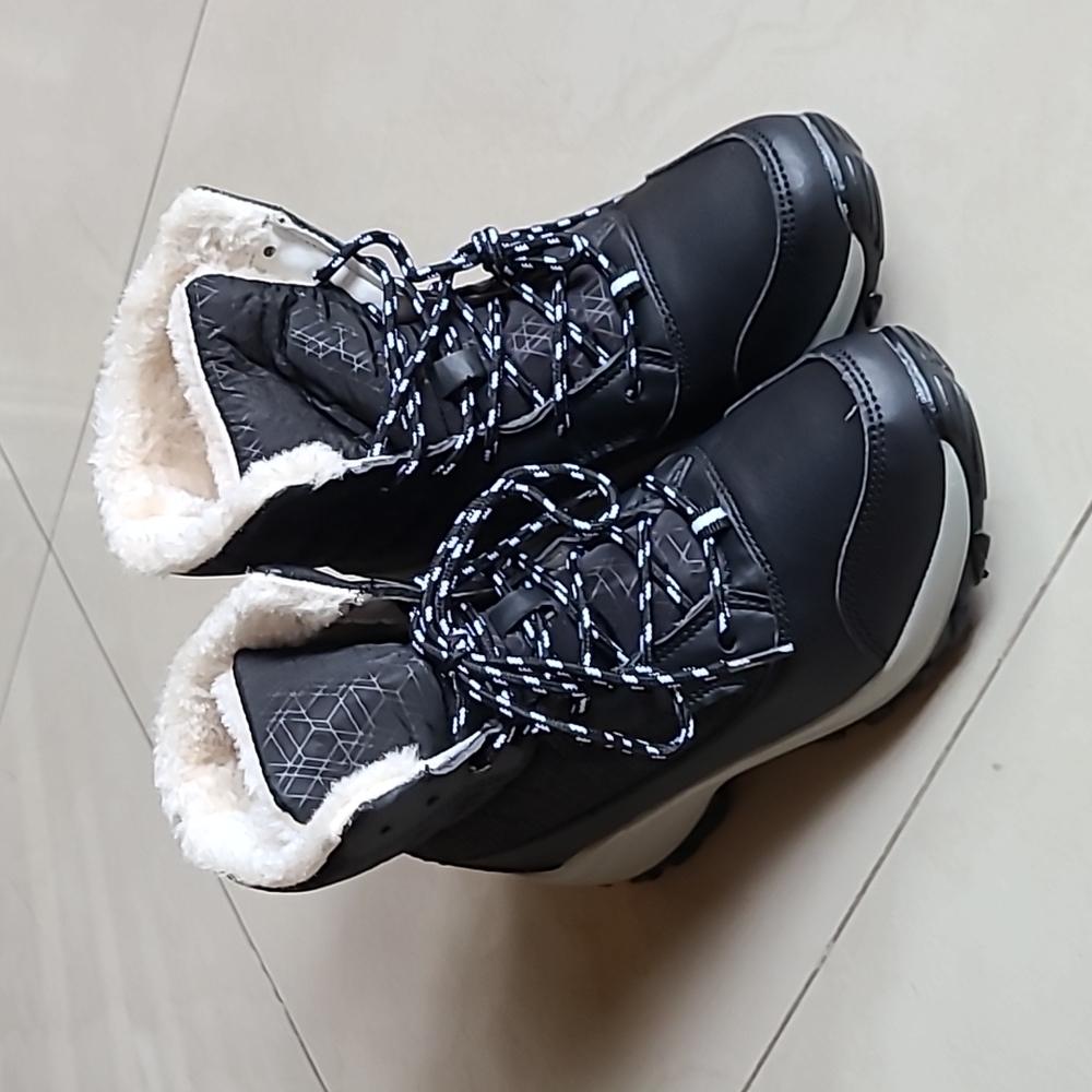 Snowboots